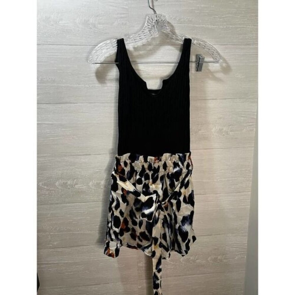 SheIn Women's  Animal Print Button Front Belted‎ Cami Romper XS - Picture 2 of 7